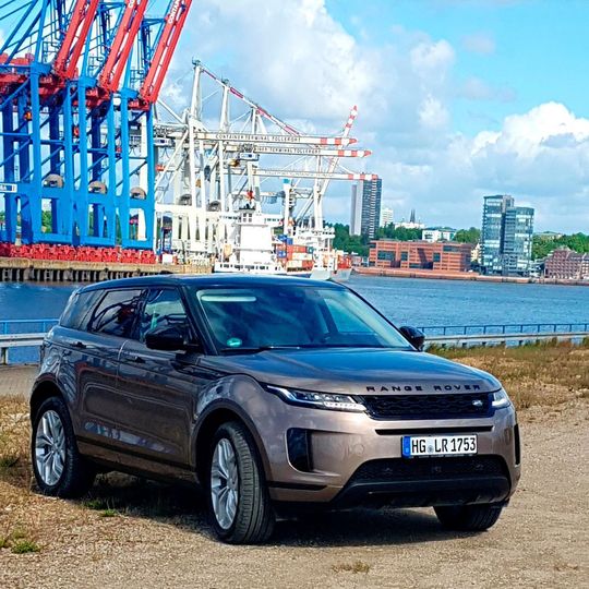 Auch der neue Range Rover Evoque hat das Potenzial, wie der Vorgänger ein Bestseller zu werden. Auch der neue Range Rover Evoque hat das Potenzial, wie der Vorgänger ein Bestseller zu werden.