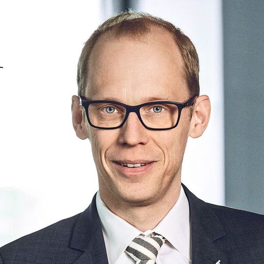 Martin Reichenecker wurde zum Vorstandssprecher der Hoffmann SE ernannt. Martin Reichenecker wurde zum Vorstandssprecher der Hoffmann SE ernannt.