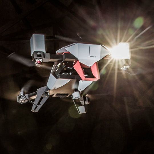Ships and maritime installations need to be checked regularly for cracking, rust and other corrosion. This drone will improve and make that task easier. Ships and maritime installations need to be checked regularly for cracking, rust and other corrosion. This drone will improve and make that task easier.