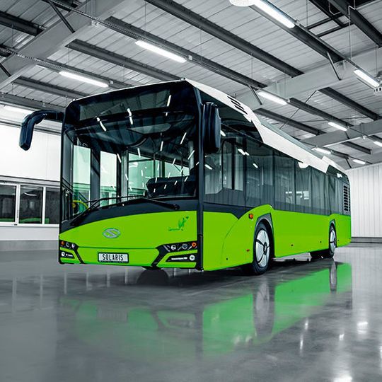 Immer mehr führende Hersteller von Bussen und Lkw statten ihre Fahrzeuge, unabhängig von der Antriebsart, mit Lüftungsgittern von Solvaro aus. Immer mehr führende Hersteller von Bussen und Lkw statten ihre Fahrzeuge, unabhängig von der Antriebsart, mit Lüftungsgittern von Solvaro aus.