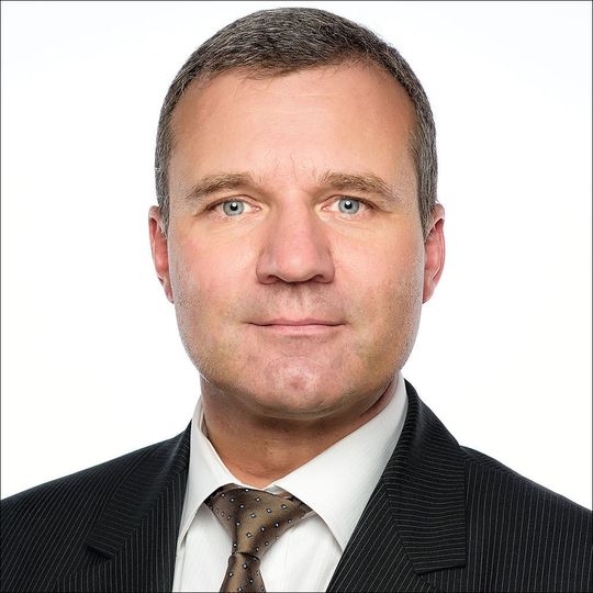 Oliver Niebel wechselt von Iveco zu Scania. Oliver Niebel wechselt von Iveco zu Scania.