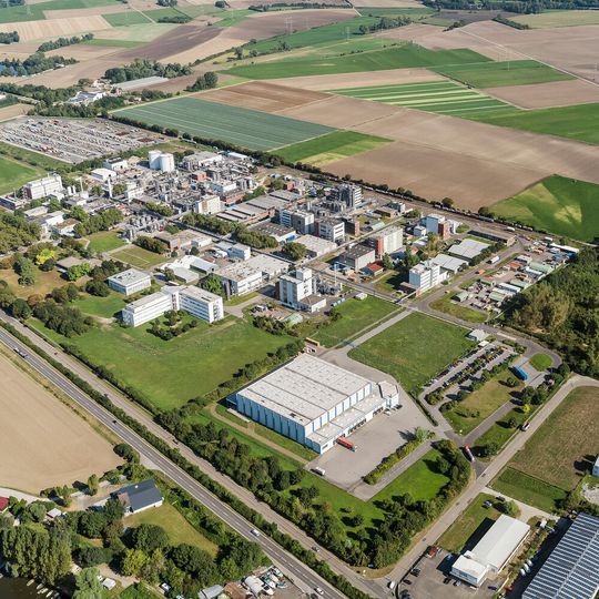 Emerson is modernizing automation software and controllers at the BASF specialty chemical production facility in Lampertheim, Germany. Emerson is modernizing automation software and controllers at the BASF specialty chemical production facility in Lampertheim, Germany.