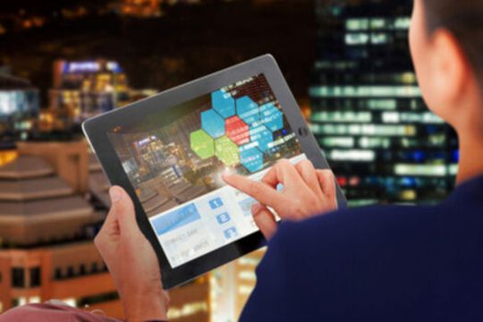 Zunehmende Vernetzung, leichte Bedienbarkeit, Sicherheit, Zukunftssicherheit: All diese und weitere Aspekte sind gute Argumente dafür, auch Embedded Systeme durch regelmäßige Firmware-Updates aktuell zu halten. Aber wie lässt sichein automatisches Firmware-Update für Embedded-Linux leicht und unkompliziert umsetzen? Zunehmende Vernetzung, leichte Bedienbarkeit, Sicherheit, Zukunftssicherheit: All diese und weitere Aspekte sind gute Argumente dafür, auch Embedded Systeme durch regelmäßige Firmware-Updates aktuell zu halten. Aber wie lässt sichein automatisches Firmware-Update für Embedded-Linux leicht und unkompliziert umsetzen?