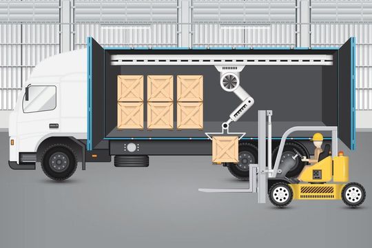 Bei sehr langen Transportwegen ist der Einsatz prädiktiver KI sinnvoll. Vor allem cloudbasierte KI-Systeme spielen dabei ihre Vorteile aus.