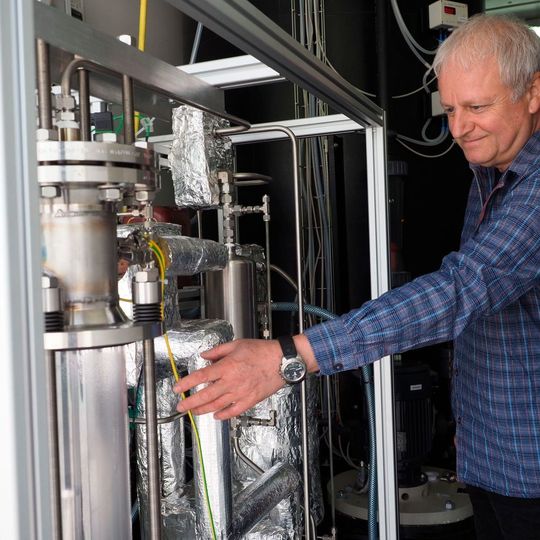 ZSW-Versuchsanlage für die Produktion von einem Kubikmeter CO2 pro Stunde. ZSW-Versuchsanlage für die Produktion von einem Kubikmeter CO2 pro Stunde.