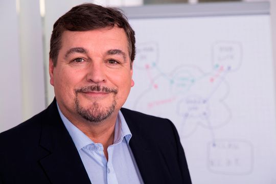 Uwe Brettner verstärkt das Unternehmen als CDO/COO. Uwe Brettner verstärkt das Unternehmen als CDO/COO.