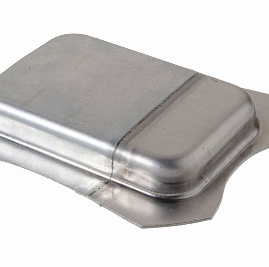 Auch unterschiedlich dicke Stahl- und Aluminiumbleche sicher miteinander verschweißen, und dann auch noch so, dass man das hybride Ausgangswerkstück später tiefziehen kann? – Das ist etwas, das die Spezialisten der Mateiralprüfungsanstalt der Universität Stuttgart beherrschen. Der Juni-Thinking 2019 der Landesagentur Leichtbau-BW hat sich das näher betrachtet... Auch unterschiedlich dicke Stahl- und Aluminiumbleche sicher miteinander verschweißen, und dann auch noch so, dass man das hybride Ausgangswerkstück später tiefziehen kann? – Das ist etwas, das die Spezialisten der Mateiralprüfungsanstalt der Universität Stuttgart beherrschen. Der Juni-Thinking 2019 der Landesagentur Leichtbau-BW hat sich das näher betrachtet...