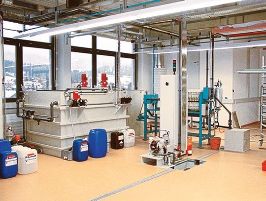 NGL gère intelligemnnent l'eau utilisée dans les procédés industriels, ici une station de traitement pour eaux usées.