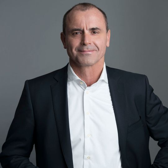 „Künftig wird die Instandhaltungsstrategie wesentlich dynamischer an die Produktionsbedingungen angepasst.“ Dieter Körner, Geschäftsführer und Partner von T.A.Cook. „Künftig wird die Instandhaltungsstrategie wesentlich dynamischer an die Produktionsbedingungen angepasst.“ Dieter Körner, Geschäftsführer und Partner von T.A.Cook.