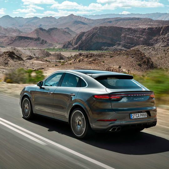 Vor allem SUV-Modelle von Porsche wie der Cayenne sind bei Kunden aktuell gefragt. Vor allem SUV-Modelle von Porsche wie der Cayenne sind bei Kunden aktuell gefragt.