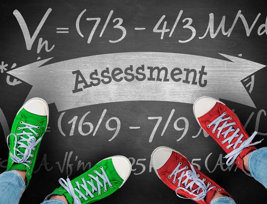 Unit Tests bzw. Funktionsstests sind gerade bei sicherheitskritischen Anwendungen essentiell. Doch gerade hardwarenahen oder echtzeitkritischen C-Code effizient zu testen gestaltet sich oft als schwierig. Mit einigen Tricks aus dem Repertoire von C++ kann dies aber auch elegant gelingen. Unit Tests bzw. Funktionsstests sind gerade bei sicherheitskritischen Anwendungen essentiell. Doch gerade hardwarenahen oder echtzeitkritischen C-Code effizient zu testen gestaltet sich oft als schwierig. Mit einigen Tricks aus dem Repertoire von C++ kann dies aber auch elegant gelingen.