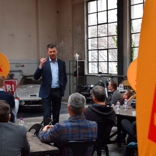 Jochen Gaukel leitet die neue Unit Automotive Repair. Jochen Gaukel leitet die neue Unit Automotive Repair.