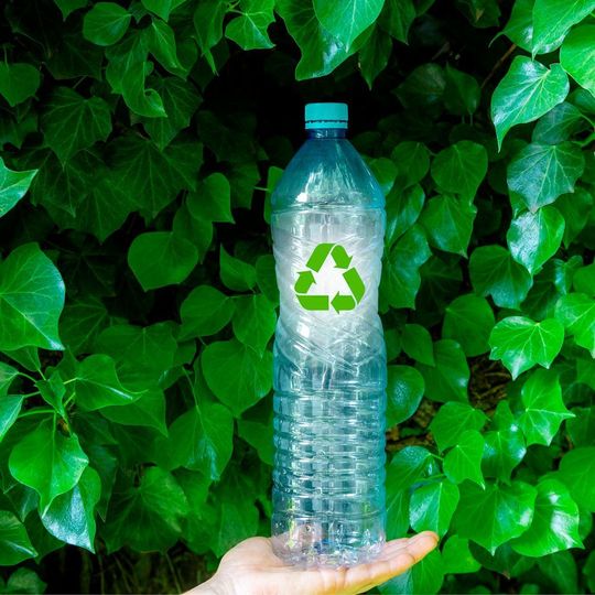 Clariant wird auf der K 2019 mehrere gemeinschaftliche Nachhaltigkeitsprojekte und die dahinter stehenden Produkte zur Entwicklung konkreter marktfähiger Lösungen vorstellen. Clariant wird auf der K 2019 mehrere gemeinschaftliche Nachhaltigkeitsprojekte und die dahinter stehenden Produkte zur Entwicklung konkreter marktfähiger Lösungen vorstellen.