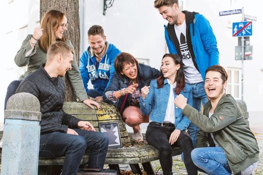 700 Mitarbeiter aus vier verschiedenen Ländern nahmen an der Global tabtour teil. 700 Mitarbeiter aus vier verschiedenen Ländern nahmen an der Global tabtour teil.