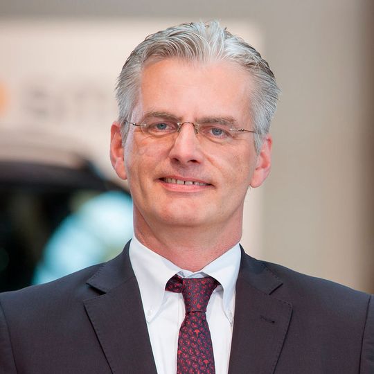 Jörn Buhk hat von Bald Automobile zu Sternpartner gewechselt. Jörn Buhk hat von Bald Automobile zu Sternpartner gewechselt.