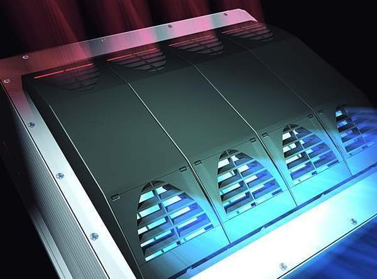 Der Thermoelectric Cooler soll im Bereich der System-Klimatisierung von Bedien- und Kleingehäusen einen neuen Standard für Energieeffizienz setzen. Bild: Rittal Der Thermoelectric Cooler soll im Bereich der System-Klimatisierung von Bedien- und Kleingehäusen einen neuen Standard für Energieeffizienz setzen. Bild: Rittal