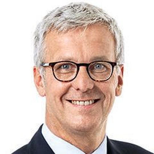 Der bisherige Geschäftsführer Hermann Heringer hat das Familienunternehmen Rhein-Getriebe übernommen. Der bisherige Geschäftsführer Hermann Heringer hat das Familienunternehmen Rhein-Getriebe übernommen.