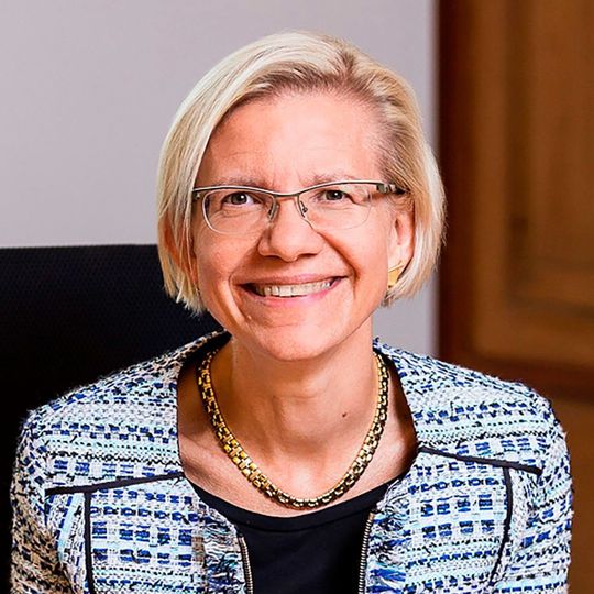 Carla De Geyseleer verantwortet ab Oktober 2019 die Finanzen bei Volvo. Carla De Geyseleer verantwortet ab Oktober 2019 die Finanzen bei Volvo.