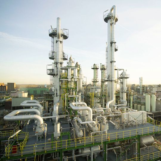In order to meet the rising demand, Oxea is planning to build a new large-scale plant for the production of carboxylic acids in Oberhausen. In order to meet the rising demand, Oxea is planning to build a new large-scale plant for the production of carboxylic acids in Oberhausen.
