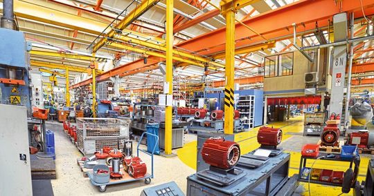 Mit der Unterstützung von Machine Learning hält Prescriptive Maintenance die Produktion am Laufen und steigert ihre Effizienz.