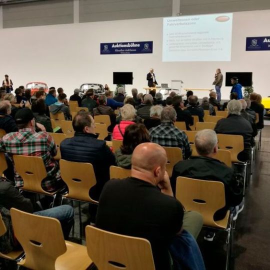 Im März dieses Jahr hatte der Oldtimer-Bundesverband weitreichende Satzungsänderungen verabschiedet und sich „geöffnet“. Im März dieses Jahr hatte der Oldtimer-Bundesverband weitreichende Satzungsänderungen verabschiedet und sich „geöffnet“.