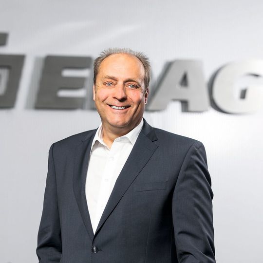 Mit Wirkung zum 6. Juni 2019 wurde Harald Keller vom Aufsichtsrat in die Geschäftsführung der EDAG Engineering GmbH berufen. Mit Wirkung zum 6. Juni 2019 wurde Harald Keller vom Aufsichtsrat in die Geschäftsführung der EDAG Engineering GmbH berufen.