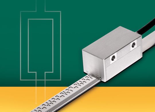 Der Abtastkopf LMKA 11100 und das Maßband LMBA 1110.2 von AMO eignen sich für Einsatz in rauer Industrieumgebung und für große Messlängen.