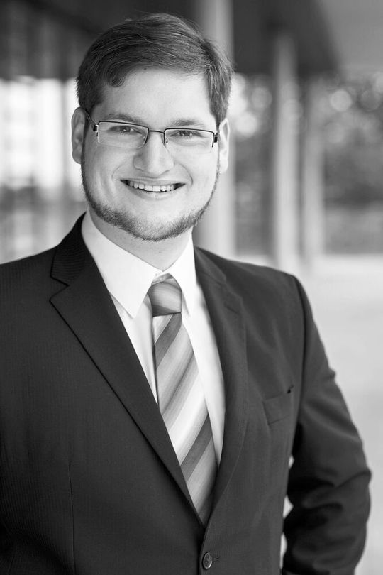 Hauke Thorenz, Usability Engineer, HMI-Konzepte, Weidmüller GTI Software, stellt fest: „Wir haben Kunden, die eine Abkehr von althergebrachten Screen-Layouts regelrecht einfordern.“