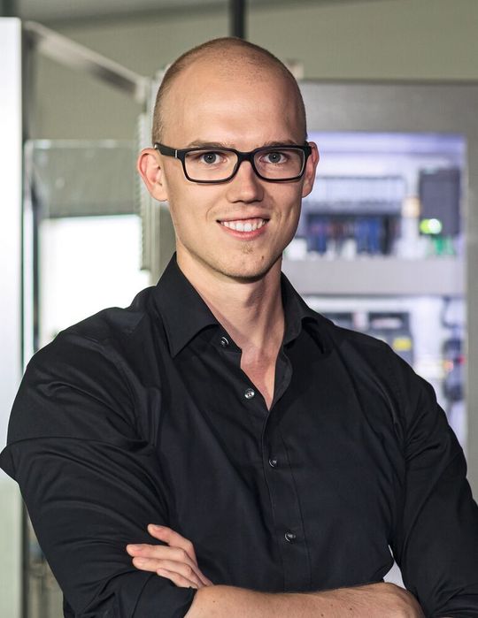 Felix Kraner, Marketing Manager Simatic HMI, Siemens Digital Industry, Factory Automation, sagt:„AR und Sprachsteuerung sind die wichtigsten Trends im Kontext von HMI.“