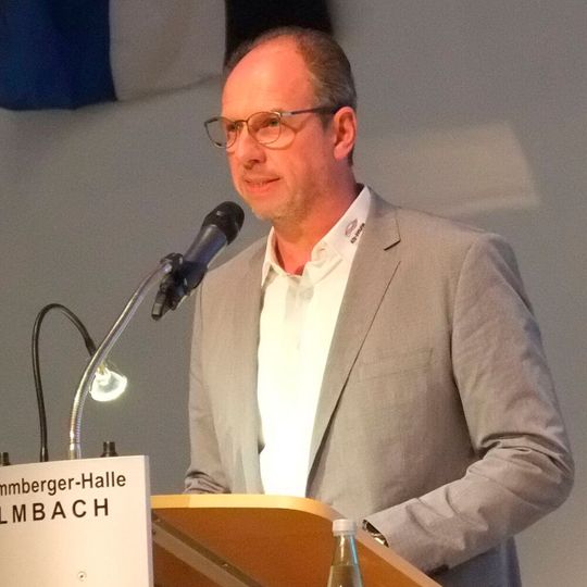 Andreas Tröger, Obermeister der Kfz-Innung Oberfranken, forderte eine Versachlichung der Dieseldiskussion. Andreas Tröger, Obermeister der Kfz-Innung Oberfranken, forderte eine Versachlichung der Dieseldiskussion.