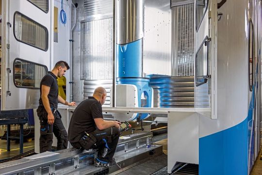 Das Unternehmen Modig Machine Tool hat sich auf die Fertigung von CNC-Spezialmaschinen für die Luftfahrtindustrie fokussiert.