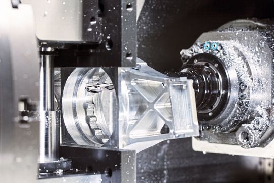 Milling a steering knuckle using the DSA system. Milling a steering knuckle using the DSA system.