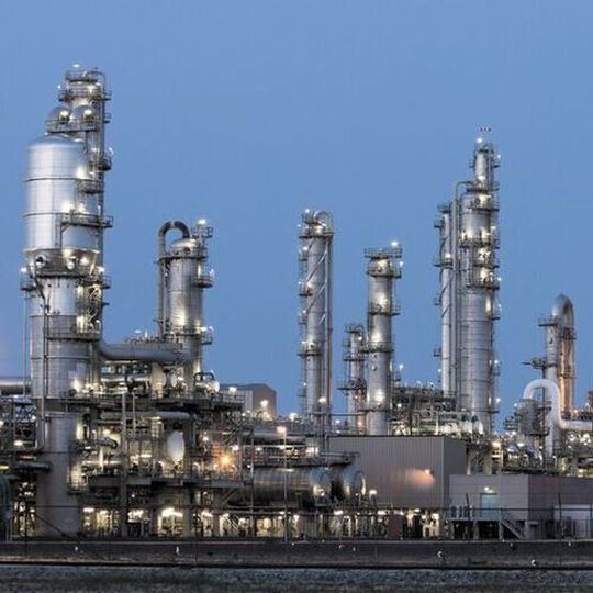 Petro Logistics ll is currently engaged in the front end engineering design for its FCDh plant and has been evaluating two alternative sites on the Gulf Coast to locate the project. Petro Logistics ll is currently engaged in the front end engineering design for its FCDh plant and has been evaluating two alternative sites on the Gulf Coast to locate the project.