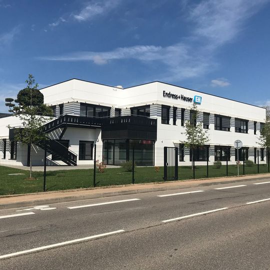 Advanced analysis processes: Endress+Hauser is opening a competence centre in Lyon. Advanced analysis processes: Endress+Hauser is opening a competence centre in Lyon.
