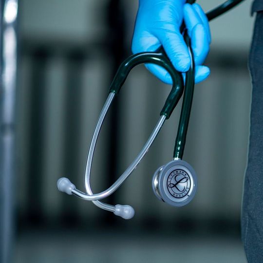 Eine neuen Studie zufolge sind Krankenhäuser sind die entscheidenden Multiplikatoren bei der Ausbreitung von Erregern mit extrem hoher Antibiotikaresistenz. (Symbolbild) Eine neuen Studie zufolge sind Krankenhäuser sind die entscheidenden Multiplikatoren bei der Ausbreitung von Erregern mit extrem hoher Antibiotikaresistenz. (Symbolbild)