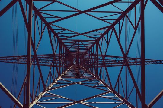 Weg von Bauchgefühl und Datenmonopolen - Unternehmen müssen sich wandeln. Weg von Bauchgefühl und Datenmonopolen - Unternehmen müssen sich wandeln.