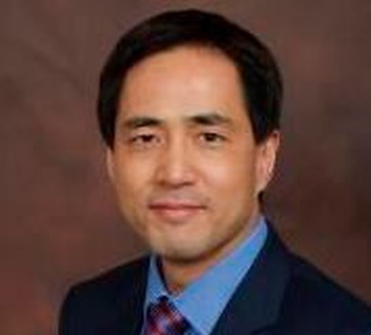 Charlie Zhang, Vorsitzender des FiRa-Konsortiums und Vice President Engineering bei Samsung Electronics: "Wir sind davon überzeugt, dass UWB die Art und Weise verändern kann, wie Menschen Konnektivität erleben." Charlie Zhang, Vorsitzender des FiRa-Konsortiums und Vice President Engineering bei Samsung Electronics: "Wir sind davon überzeugt, dass UWB die Art und Weise verändern kann, wie Menschen Konnektivität erleben."