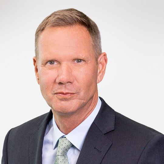 Am 1. August hat Ulrich Schrickel die Verantwortung für den Geschäftsbereich Tür der Brose Gruppe übernommen. Am 1. August hat Ulrich Schrickel die Verantwortung für den Geschäftsbereich Tür der Brose Gruppe übernommen.