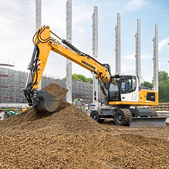 Made in Kirchdorf an der Iller, im Einsatz auf der ganzen Welt: Bau- und Materialumschlagmaschinen der Liebherr-Hydraulikbagger GmbH. Made in Kirchdorf an der Iller, im Einsatz auf der ganzen Welt: Bau- und Materialumschlagmaschinen der Liebherr-Hydraulikbagger GmbH.