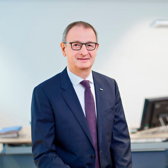 Dr. Wilfried Schäfer, Executive Director of the VDW (German Machine Tool Builders’ Association). Dr. Wilfried Schäfer, Executive Director of the VDW (German Machine Tool Builders’ Association).