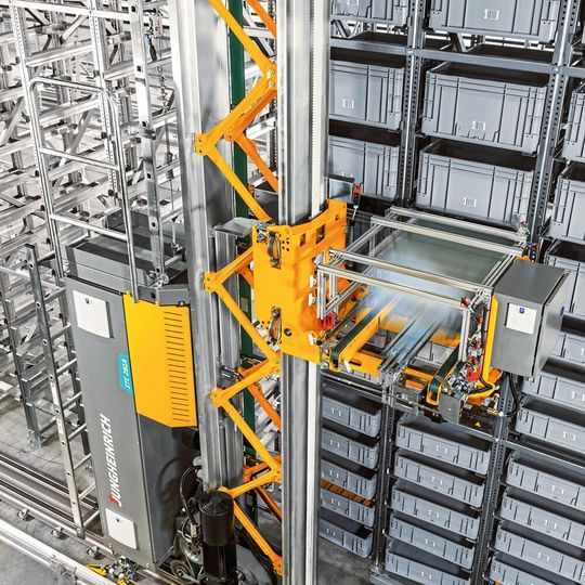Regalbediengeräte automatisieren das Ein- und Auslagern von Waren und Produkten. Regalbediengeräte automatisieren das Ein- und Auslagern von Waren und Produkten.