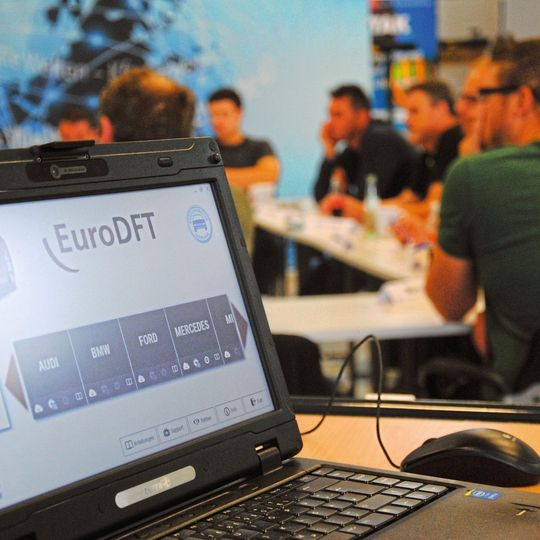 Neu im TAK-Programm: markenspezifische Schulungen für das Euro-DFT. Neu im TAK-Programm: markenspezifische Schulungen für das Euro-DFT.