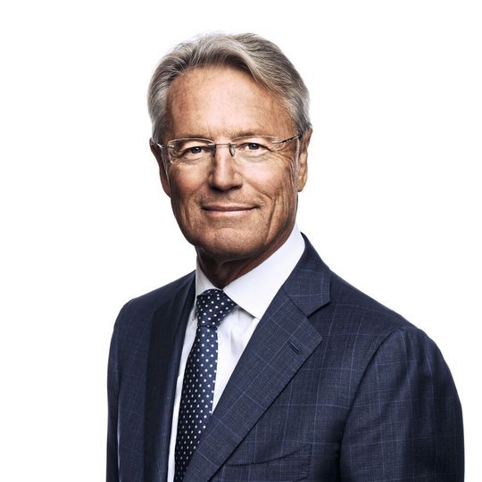 Der bisherige Snadvik-Chef Björn Rosengren wird ab 1. März 2020 als neuer Chef zu ABB wechseln. Der bisherige Snadvik-Chef Björn Rosengren wird ab 1. März 2020 als neuer Chef zu ABB wechseln.