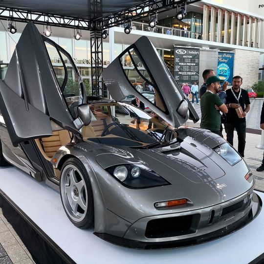Das teuerste Auto der Monterey Auktionswoche 2019 war ein McLaren F1 „LM-Spec“. Das teuerste Auto der Monterey Auktionswoche 2019 war ein McLaren F1 „LM-Spec“.