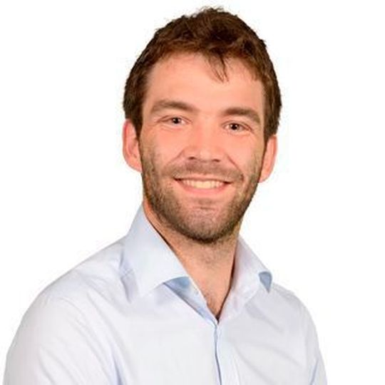 Michael Schnelle arbeitet als Softwareentwickler bei Mixed Mode.