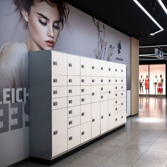 Pakadoo-Paketschränke können nun auch geleast oder über Mietkauf finanziert werden. Pakadoo-Paketschränke können nun auch geleast oder über Mietkauf finanziert werden.