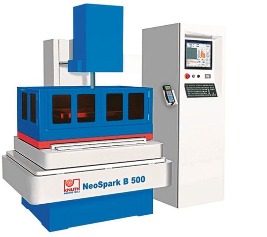 Neospark B 500 wird dieser Neuzugang in Sachen CNC-Drahterodiermaschine bei Knuth genannt. Sie gilt als eins der präzisesten reziproken Systeme ihrer Art. Halle 13 am Stand A71 auf der EMO Hannover 2019. Neospark B 500 wird dieser Neuzugang in Sachen CNC-Drahterodiermaschine bei Knuth genannt. Sie gilt als eins der präzisesten reziproken Systeme ihrer Art. Halle 13 am Stand A71 auf der EMO Hannover 2019.