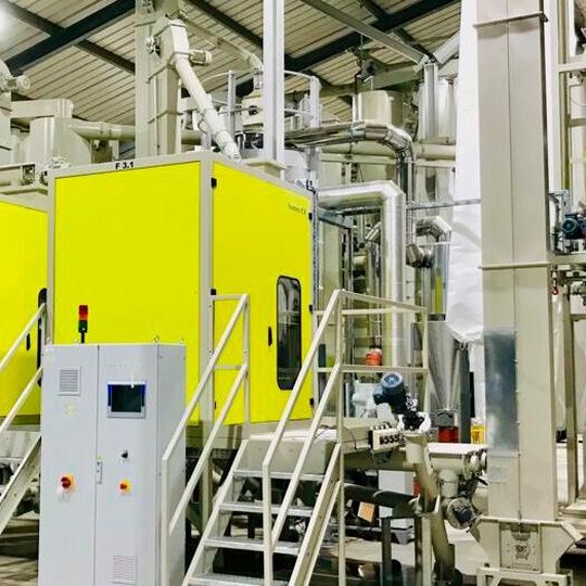 MBA Polymers erwirbt eine neue Recyclinganlage für Elektrogeräteabfälle in Sachsen. MBA Polymers erwirbt eine neue Recyclinganlage für Elektrogeräteabfälle in Sachsen.