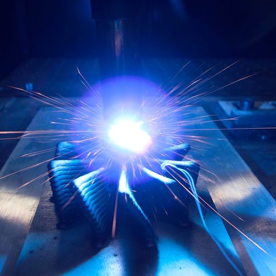 EMO Hannover 2019 zeigt im Additive Manufacturing Circle ein breites Spektrum additiv gefertigter Werkstücke aus Metall. EMO Hannover 2019 zeigt im Additive Manufacturing Circle ein breites Spektrum additiv gefertigter Werkstücke aus Metall.