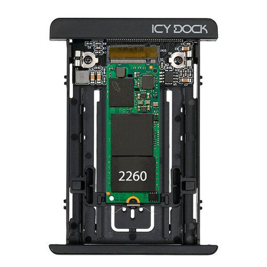 Der Icy Dock MB705M2P-B fasst die M.2-Varianten 2230, 2242, 2260 und 2280. Der Icy Dock MB705M2P-B fasst die M.2-Varianten 2230, 2242, 2260 und 2280.